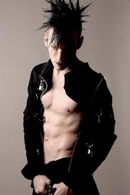 KittyGirx's tweet photo. My last tweet of eye candy. ;) RT if you think he is sexy http://t.co/OL4eVRzulB