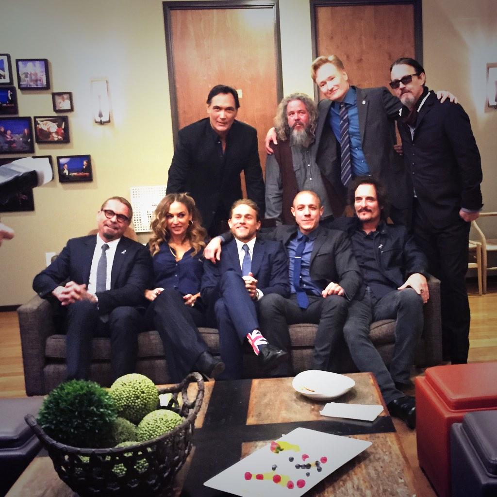 Theorossi's tweet photo. Our @ConanOBrien cast photo is an instant classic. What a great night with the family. #SOAFX #FinalRide http://t.co/OsECU1kg05