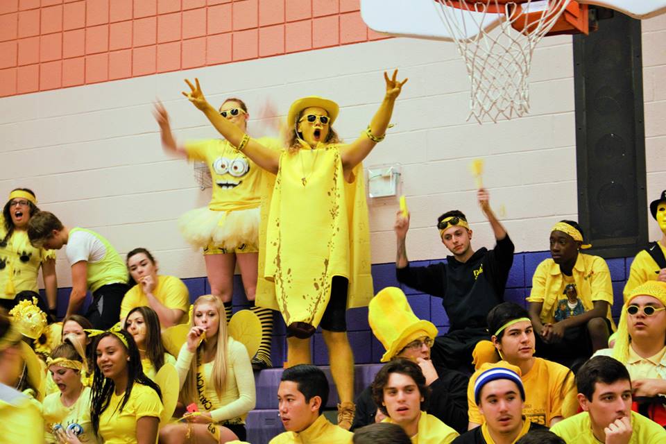 macboldin64's tweet photo. What do you know about spirit? #COC14 #Clash #Grade12 #GoBigOrGoHome http://t.co/u5tRUHd0MO