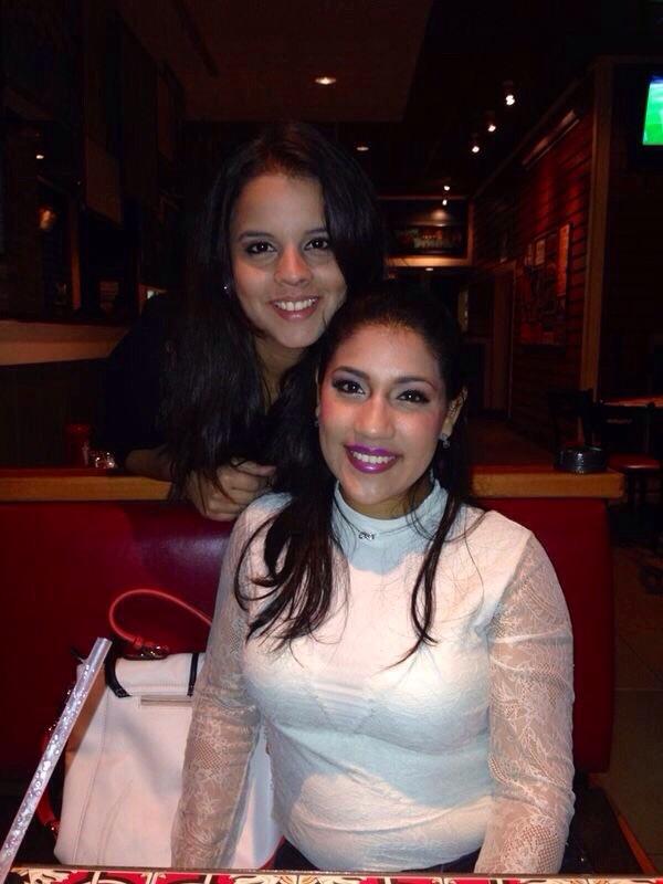 PatriciaPenaL's tweet photo. Te adoro la vida sin duda alguna mi mejor amiga @natmunozb así por siempre. En las buenas pero sobretodo en las malas http://t.co/0EoFFq51yD