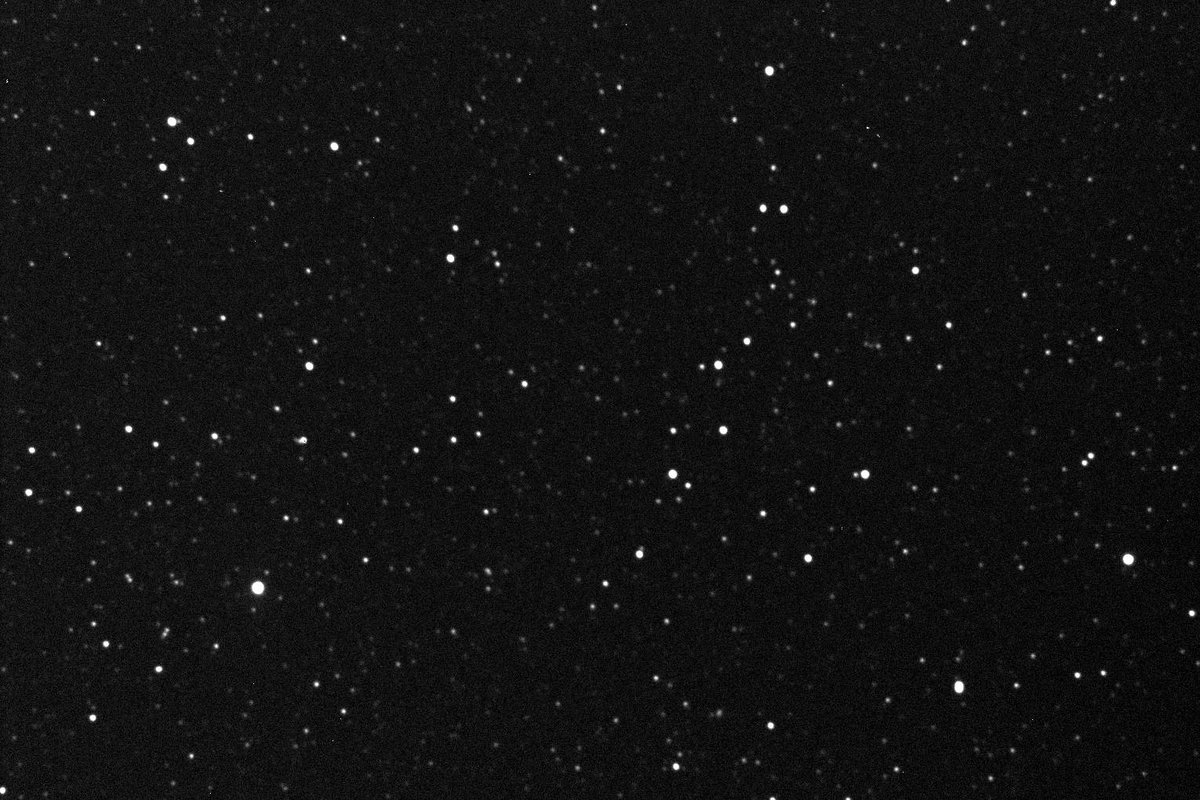 ptsouth97's tweet photo. Go to http://t.co/j8v8SPIRj9 to learn about #CCD #imagecalibration #darkframes #biasframes #flatfielding #photometry http://t.co/0DNVeUN1XX