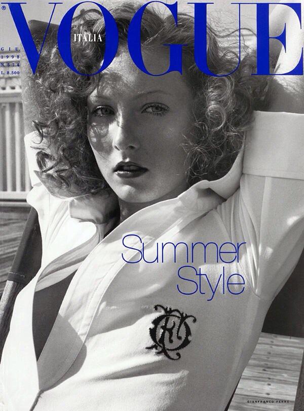 worlds_moda's tweet photo. Maggie Rizer for #Vogue #Italia, July 1998.
#MaggieRizer http://t.co/VhCTI4rQff
