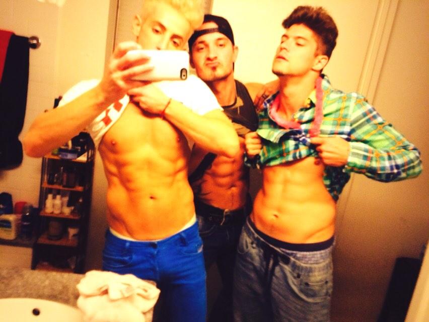 Happy #toplesstuesday @ranceypants @BBTEAMCALEB instagram.com/p/vSQkeBMihS/