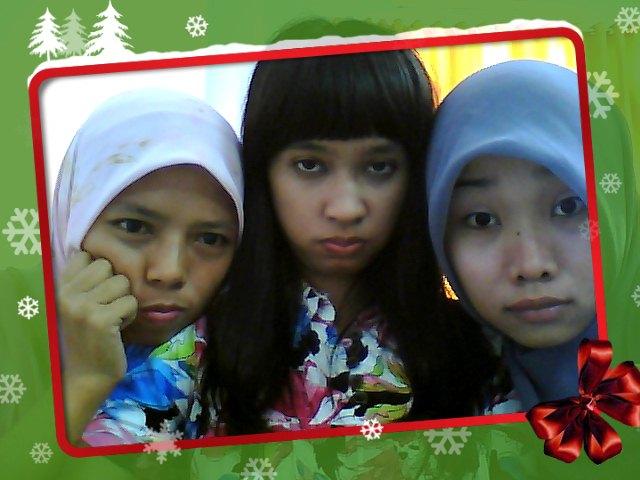 DECRUT's tweet photo. Yaelah poto jaduulll -_- "@aliyaeliS: kangenn kaliaann @DECRUT #fera http://t.co/SN2QYaVDqx"