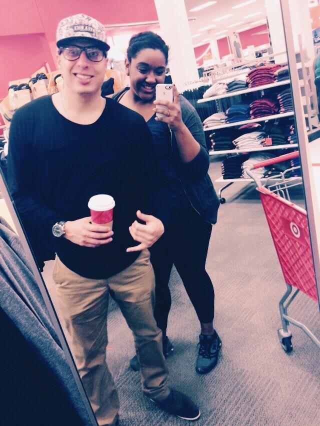 pereznoerivera's tweet photo. Always a good time with you @jollie_lyssa 👍👌😺 http://t.co/lxeYwrwjbe