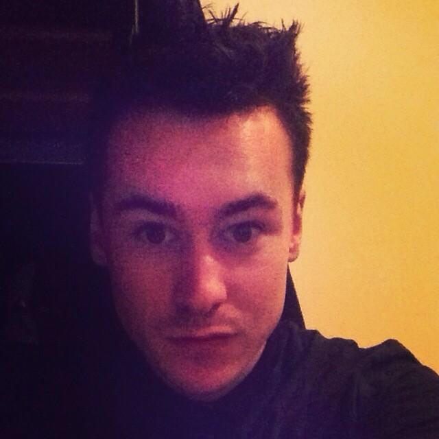chrisbb94's tweet photo. #followme on #ig #instagram 👌😏😬
Username: @chrisbb94 
#selfie #gay #gayuk #gayteen #gayboy #boy http://t.co/Cw3C7R3OIX