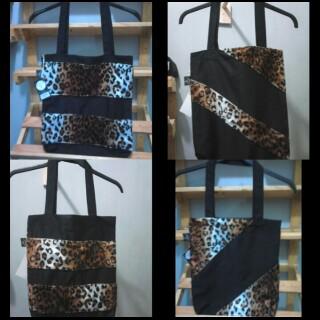 totebag <a href="/Paravanarocka/">Paravanarocka cloth</a> IDR 85.000 sikat sis 😘
