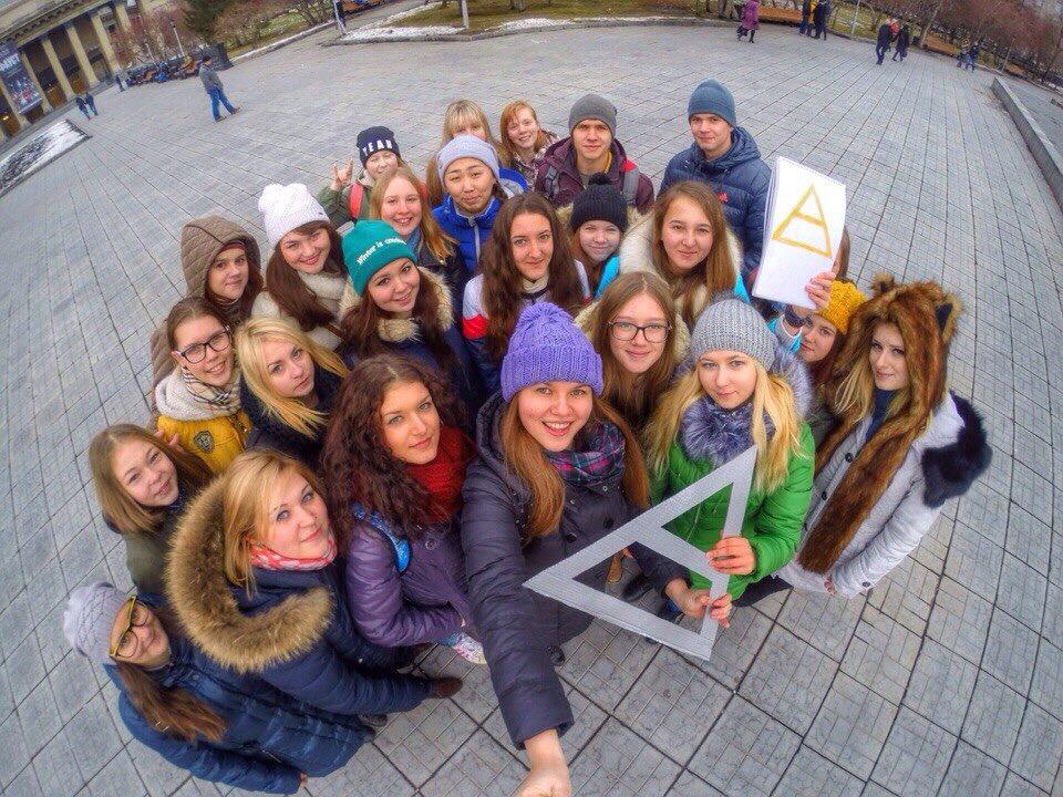 30SECONDSTOMARS's tweet photo. "NOVOSIBIRSK IS WAITING FOR #ЛЮБОВЬСТРАСТЬ" - @qbpqbq #ECHELON http://t.co/NdMpN0CTLX