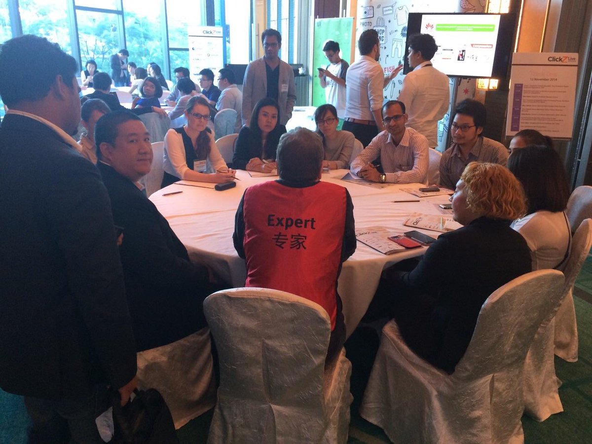 clickzlive's tweet photo. Snaps @ #CZLBKK.Hearing industry experts on the latest trends &amp; insights of #digitalmarketing. See you there next yr! http://t.co/Jqo4NF6Glo