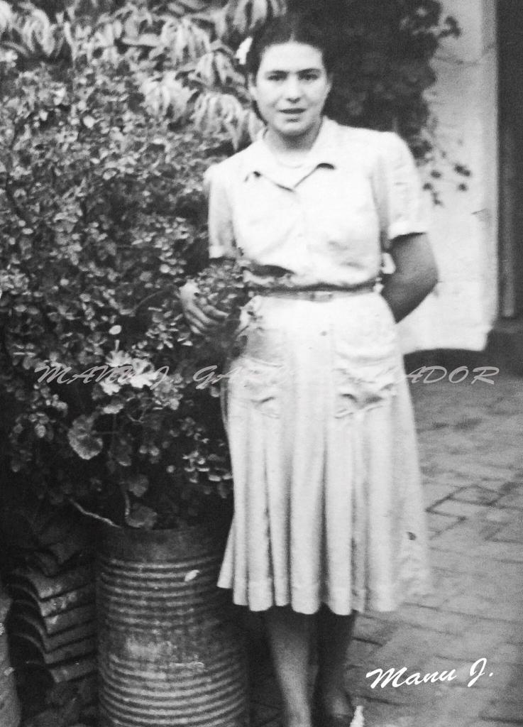 Manuamador86's tweet photo. Amalia, una mujer enamorada de la poesía. @Arahal_Informa @ArahalTN @ArahalTV @blogarahal https://t.co/B6kkPg8fnX http://t.co/qXFb7EdzRX