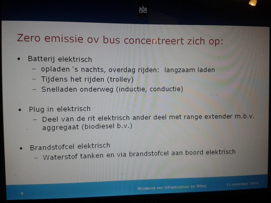 BusTech2014's tweet image. Waar concentreert een zero emmisie ov bus zich op? Alexander Hablé @Min_IenM #bustech