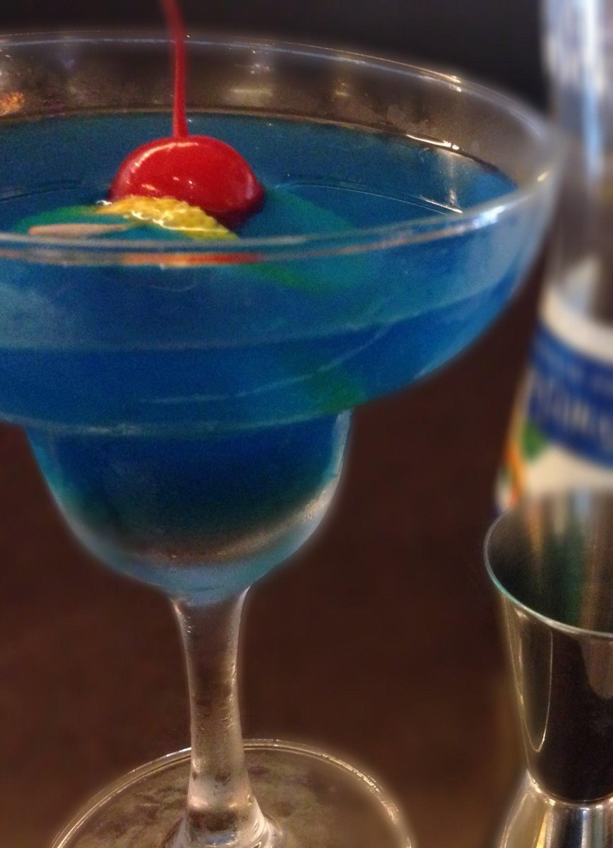 Why feel blue unless you've had too many of those cocktails? The weekend is coming soon! #Chill #JWMarriott #KL