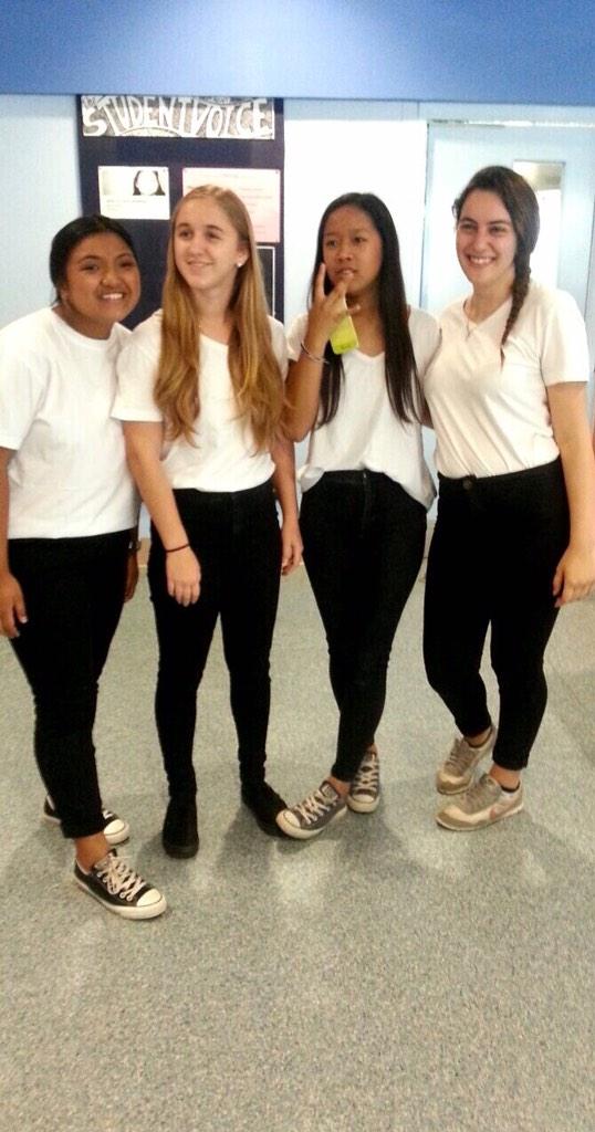 scallanta_'s tweet photo. Soooo vintage. #UnintentionallyMatching #YAAAAAS http://t.co/qhqF64T3yf