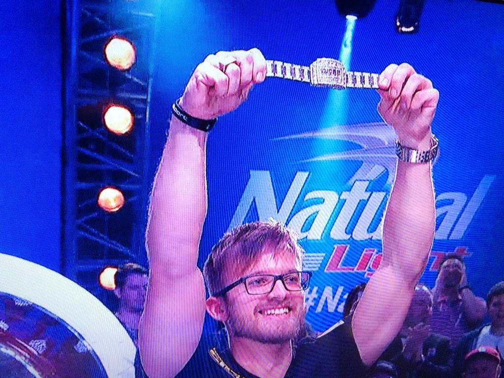 BiciGoga's tweet image. El campeón del Main Event #WSOP2014 y primer sueco en la historia @Martin_Jacobson con tercia de  10