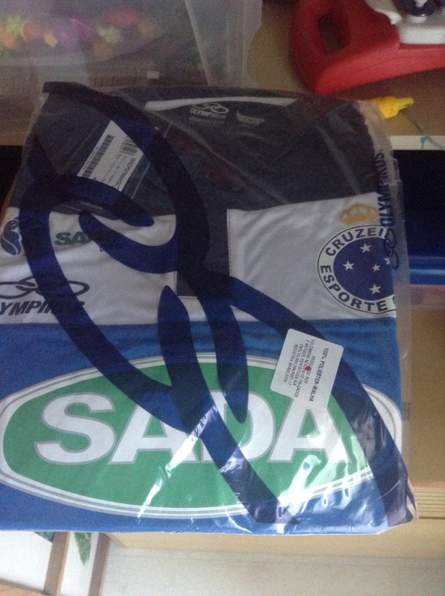 AnisioCiscotto's tweet image. Quem der RT neste post e for meu seguidor concorrerá ao sorteio desta camisa quando eu atingir 6.500 seguidores!