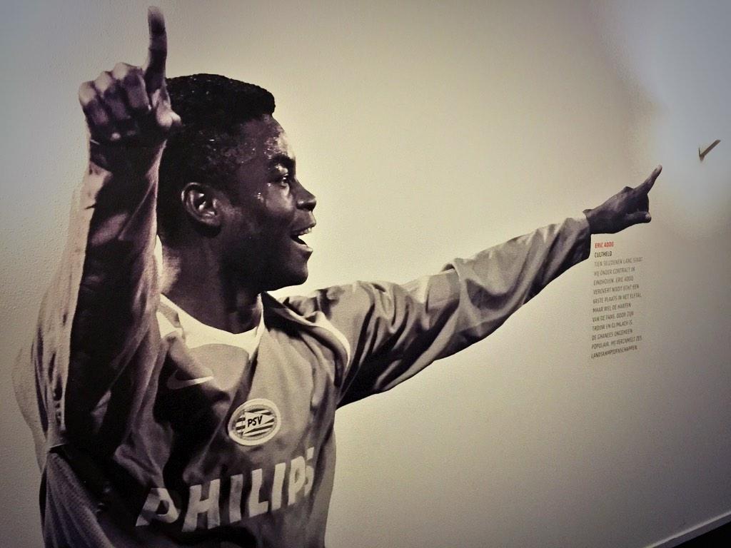 PSV's tweet photo. Vandaag feliciteren we Eric Addo met zijn verjaardag (36)! Van harte en nog vele jaren. #psv #addo http://t.co/31UVmMYoRv