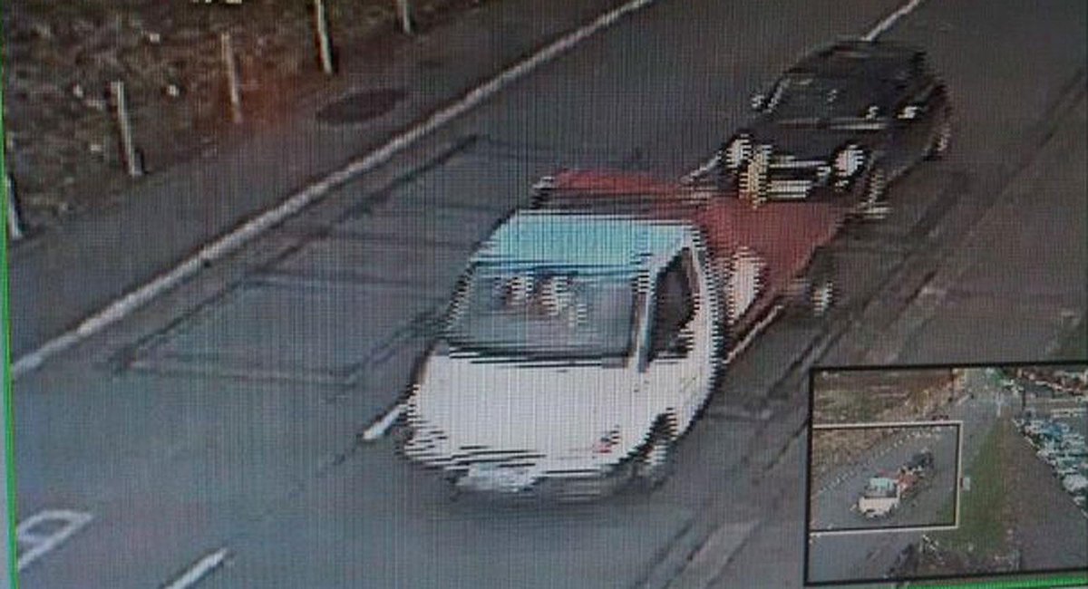 Police are investigating a SECOND suspicious car theft at Broughton after this theft last week bit.ly/1B8LevY