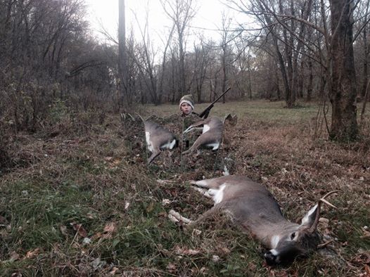 GhostBlind's tweet photo. Western KY 15 yards first buck http://t.co/gf3vx5flXI