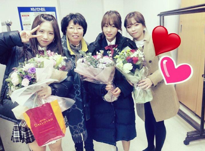 Lovelyz 러블리즈 tweet media