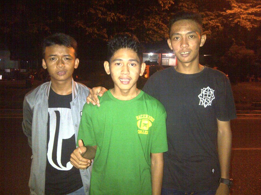 With <a href="/DhaniMH/">THEO</a> @Choopyy_