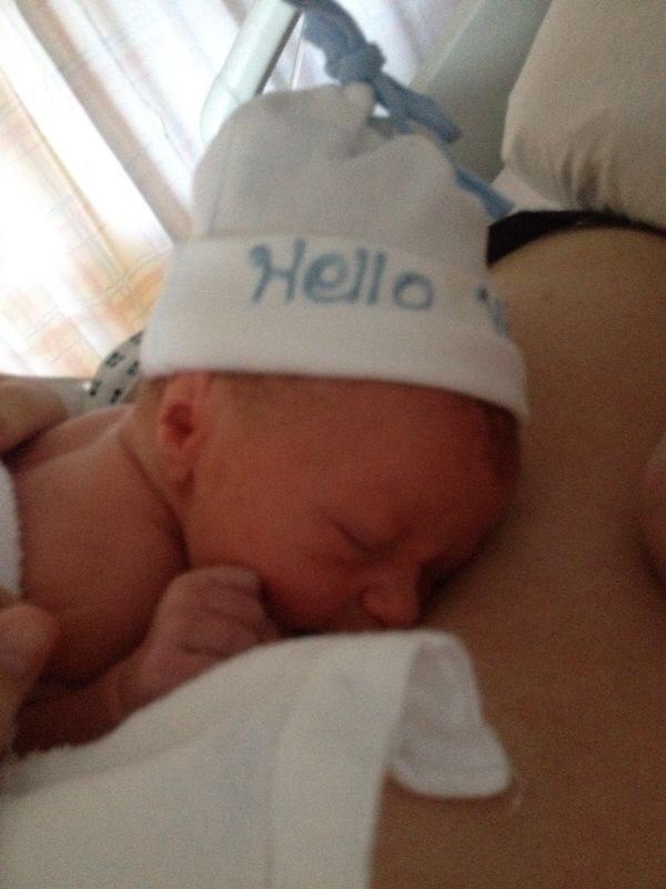 1Meganbegg's tweet photo. Seconds born 👶#bestdayever http://t.co/JqnCg1ZFLL