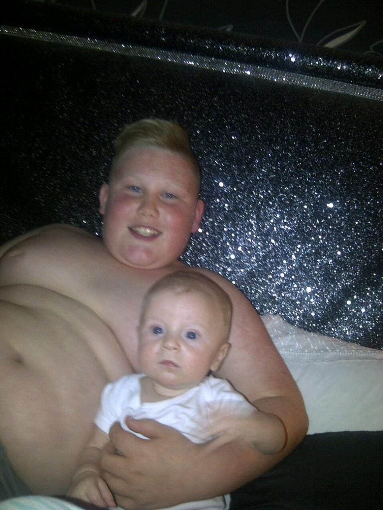 1Meganbegg's tweet photo. MyHandsomeDudes http://t.co/giPD5xMJLf