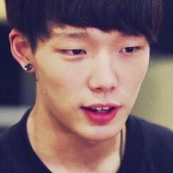 SweetYum2y's tweet photo. @zzzkd_ 띵동. 배달왔어요. ^-^ 칭찬 무지 감사드려요. T-T 앞으로 더 열심히 하겠습니다. 예쁘게 잘 써주시구 내일도 좋은 하루 보내세요! http://t.co/rnlWWyKjo8