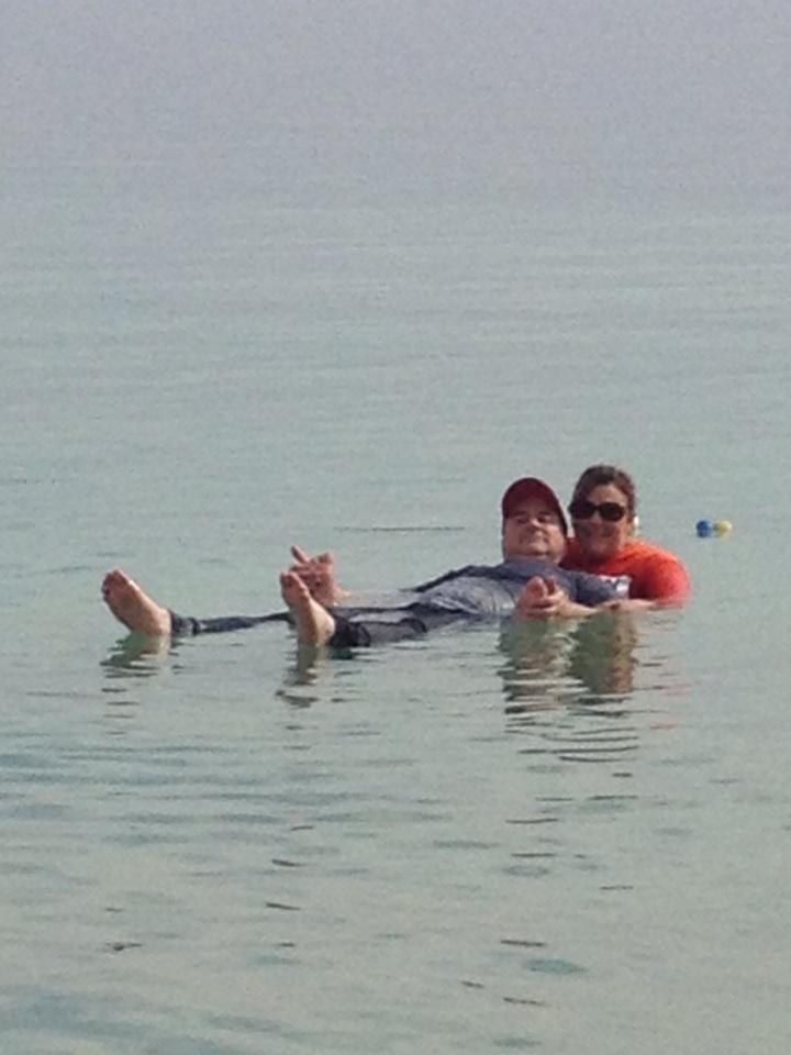 ShanaFGarner's tweet photo. Floating in Dead Sea http://t.co/By8ddhRn46