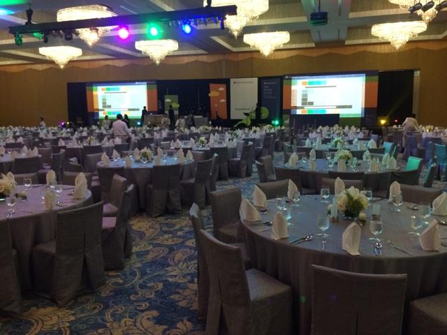 AsiaPS14's tweet photo. Looking good! #AsiaPS14 Gala Dinner ballroom http://t.co/gJVaADh8tI