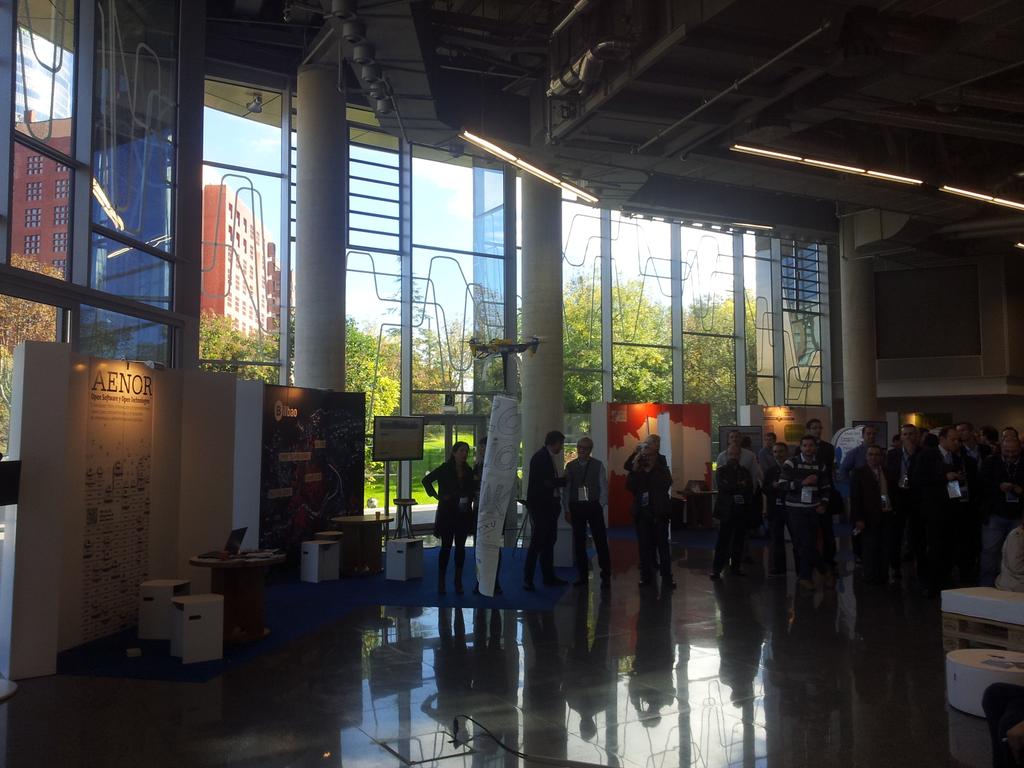 Videona_es's tweet image. #librecon #Librecon2014 #drones