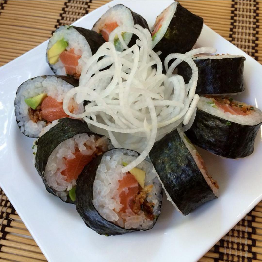 grc221172's tweet photo. #LaHoraMagica #PymesUnidas @TOTALServicioSL @JuanfraEscudero os invito a visitar @koikisushi el #mejor #Madrid http://t.co/UVRZh7tO1i
