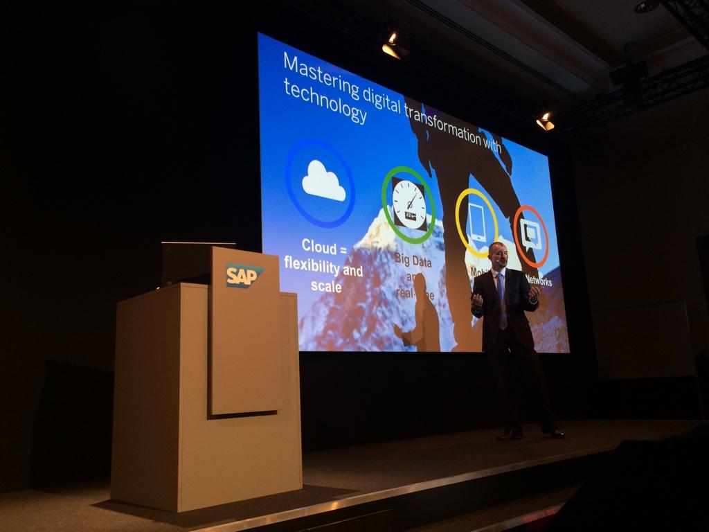 timoelliott's tweet image. Digital transformation with @SDenecken at #SAPSelect