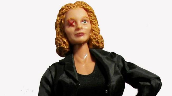 Herobuilders.com makes Case-E Ebola Nurse Action Figure (After Kaci Hickox)