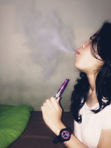 bellemela's tweet photo. selamat malam kakak ☺ http://t.co/BoX4i9oOoC