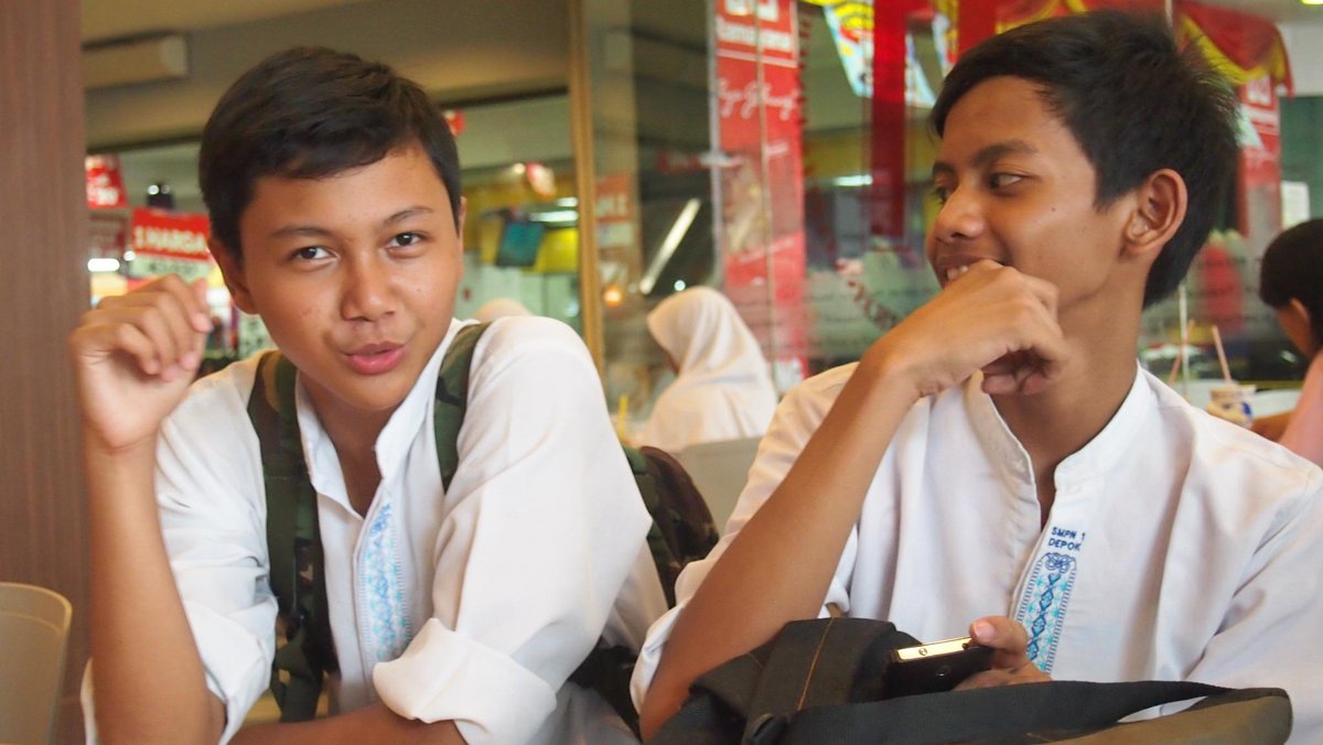 Theta8Alpha's tweet photo. hallo mas massss http://t.co/604REcq8aC