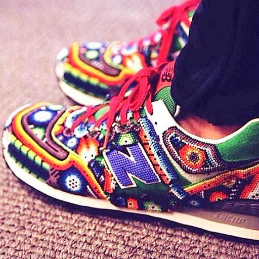 New top balance huichol