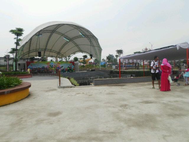 Annyeong!♥ Please come &amp; join us. DSTAR comebackstage <a href="/FARkoreanfest/">FAR KOREAN FESTIVAL</a> JungleFestival on 16 nov 2014~ please support!!