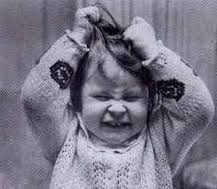 laurinhap21's tweet image. Aquele desespero quando percebe que deixou o celular em casa. 
#Toruim #QueroMeuCel #Vomorreeeee #Triste #desesperada