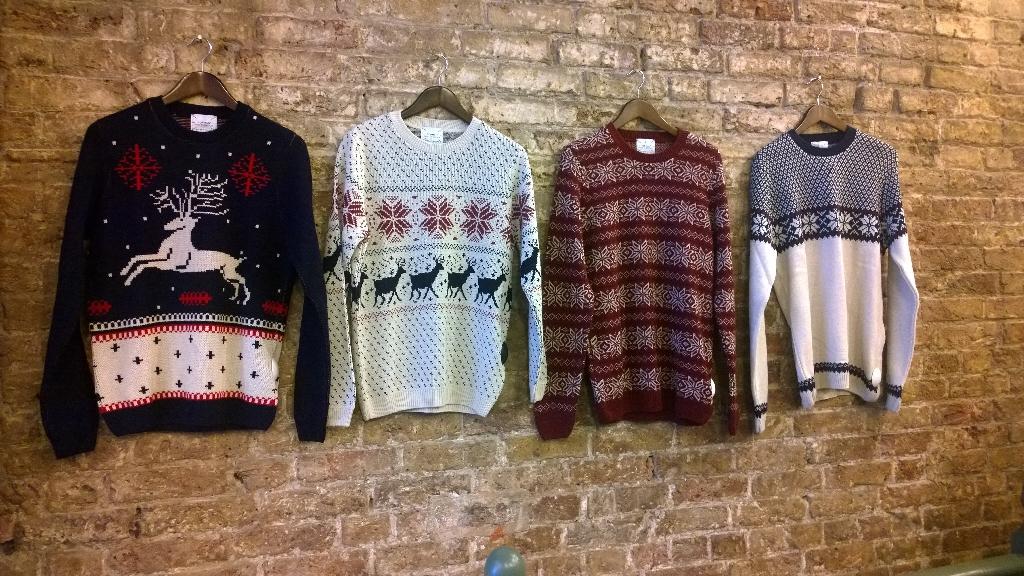 TMGeneralStore's tweet photo. New @topmanUK  Christmas jumpers arrived today! Get festive in style 😎 http://t.co/qd18LcGKPY