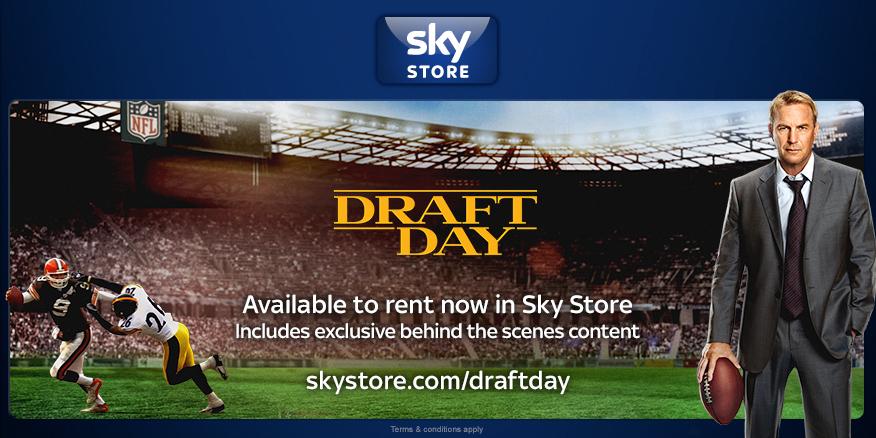 Kick your November into action and #win an HDTV &amp; #NFL Jersey with #SkyStore. Simply RT to enter! T&amp;Cs apply