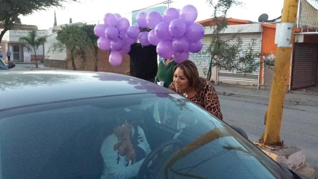 AnavelFernandez's tweet photo. Excelente respuesta en el Crucero #DenunciayConoceTusDerechos 25 d Nov Dia Internacional d la No Violencia a la Mujer http://t.co/04u8aZx3eq