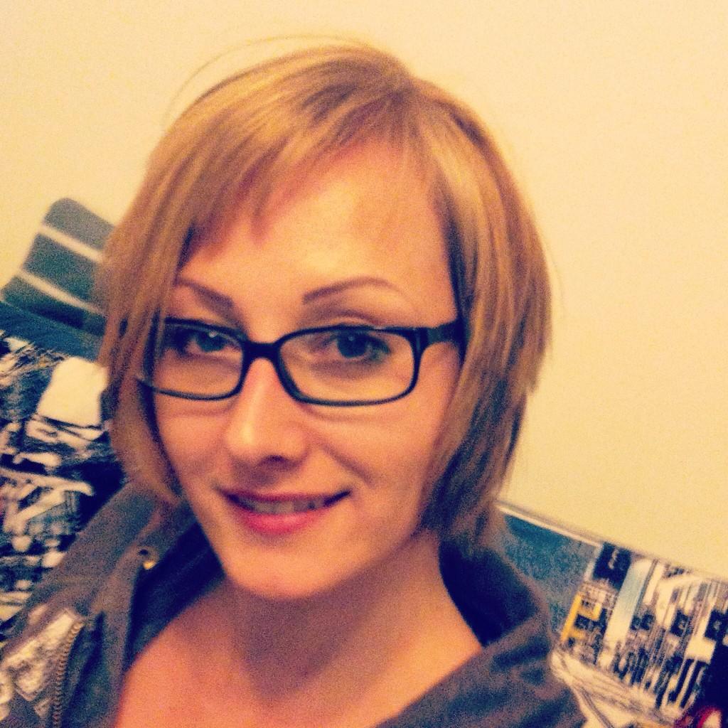 AndreaSlovakia's tweet photo. My new hair :) http://t.co/NMwPvjys1j