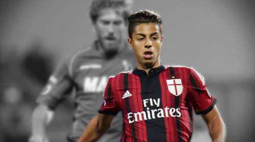 footmercato's tweet photo. Le nouveau show du prodige Hachim Mastour ! http://t.co/IajLtHbgRM http://t.co/m0f5zPXTJ6