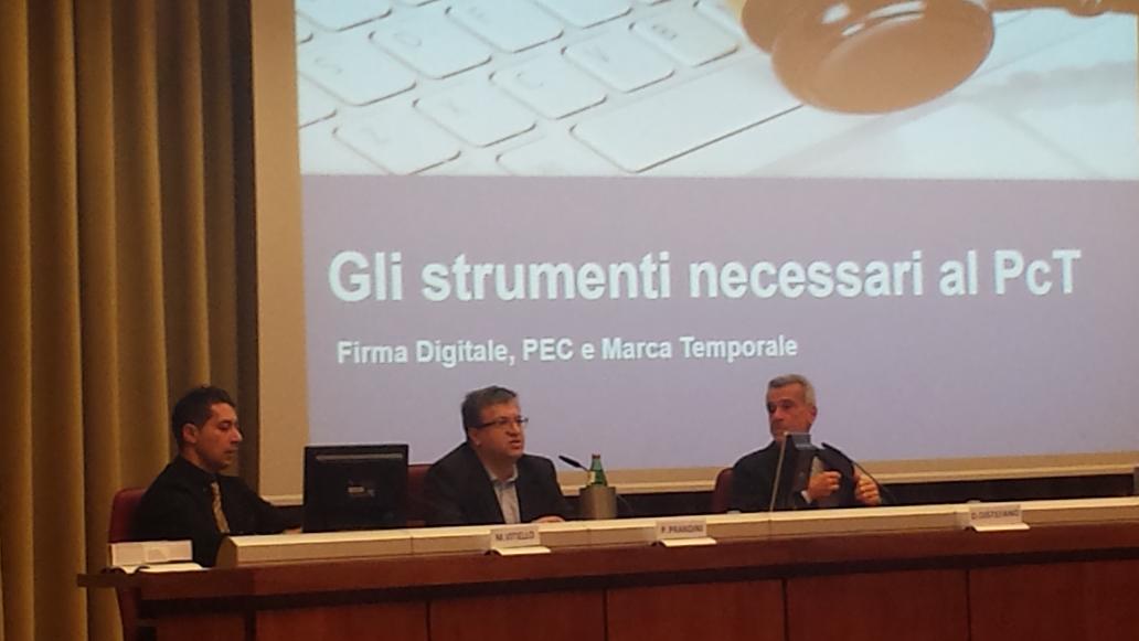You_go77's tweet photo. #PCT @ORD_ING_BS Intervento del prof. Paolo Prandini su "Gli strumenti necessari al PCT" @xamarine @RecuperoDatiBS http://t.co/XoHTw1tSXx