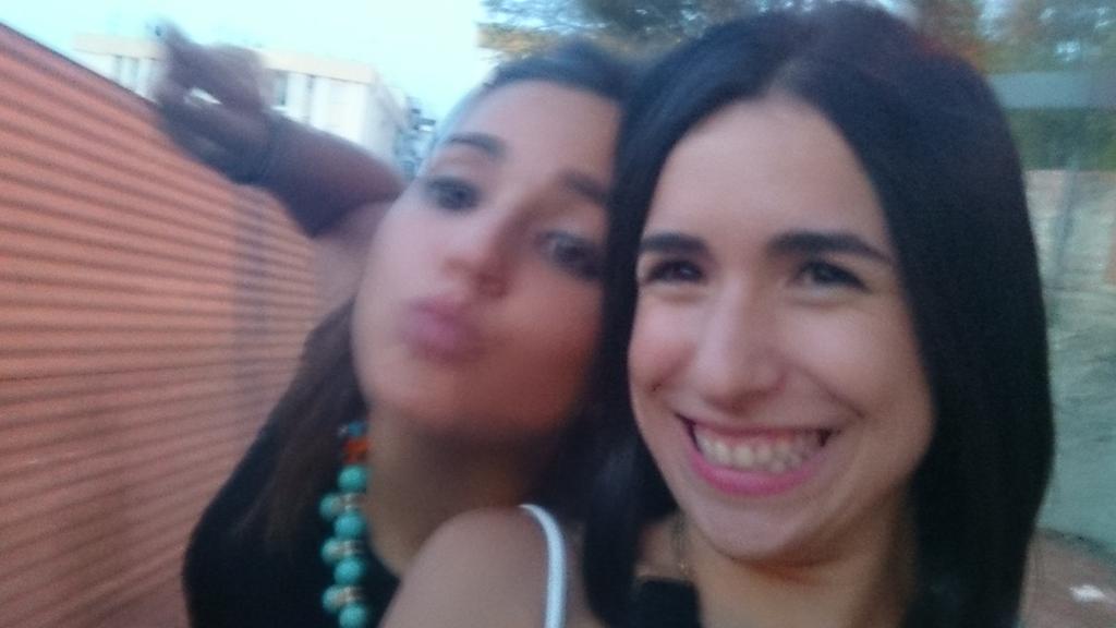 Isita_7R's tweet photo. @ClauBernal01 yo siempre echo de menos no tenerte todos los dias como en los viejos tiempos. :( :( #tequieroperri http://t.co/f7Y9XQneAc
