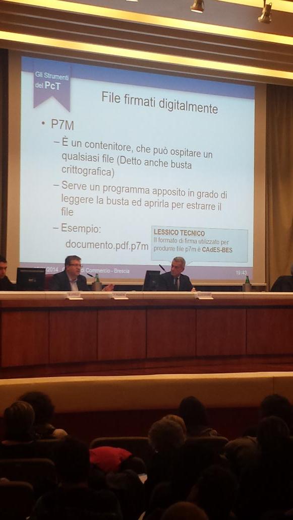 You_go77's tweet photo. #PCT @ORD_ING_BS Prandini: cos'è il file .P7M? @marcobela @IppolitaChiaro @2ppaul @RecuperoDatiBS @PatriziaGuerra1 http://t.co/xlHF4tRTjh