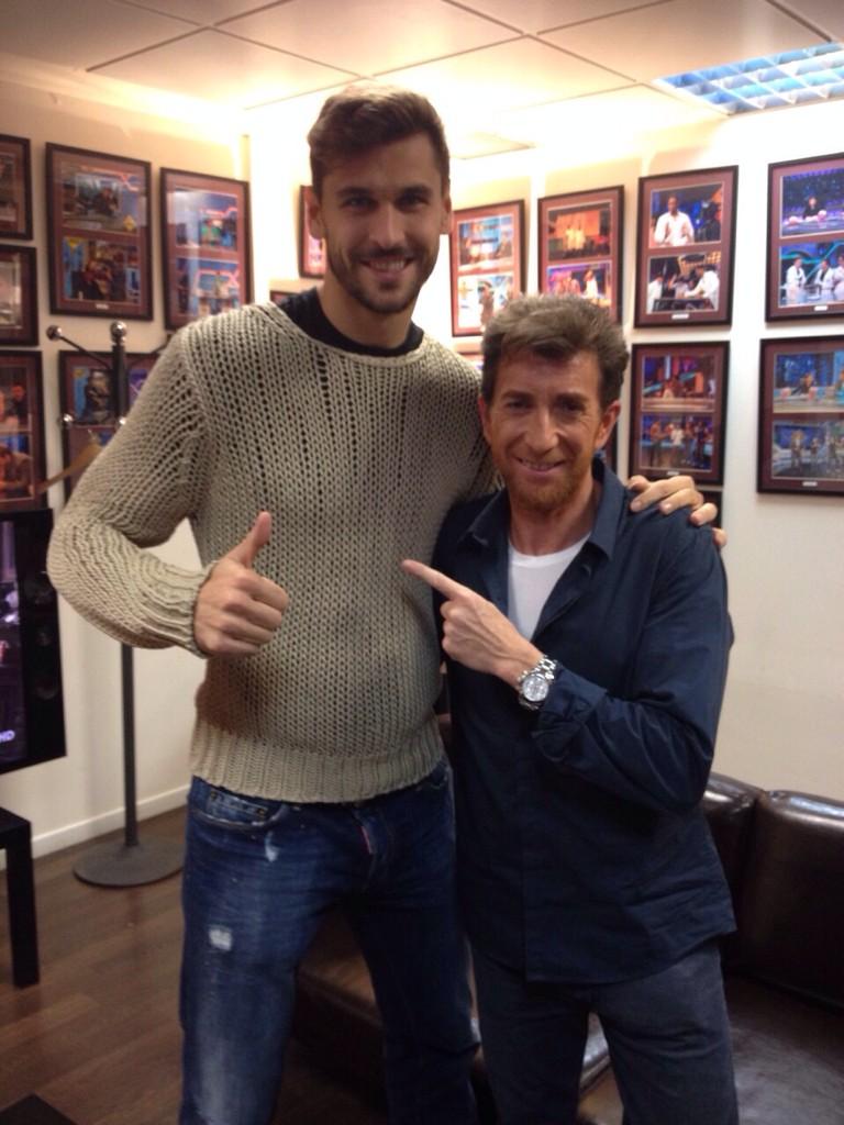 llorentefer19's tweet photo. Esta noche podréis verme en @El_Hormiguero con mi amigo Pablo Motos. Espero que os guste!!! http://t.co/gw0Vn0j69z