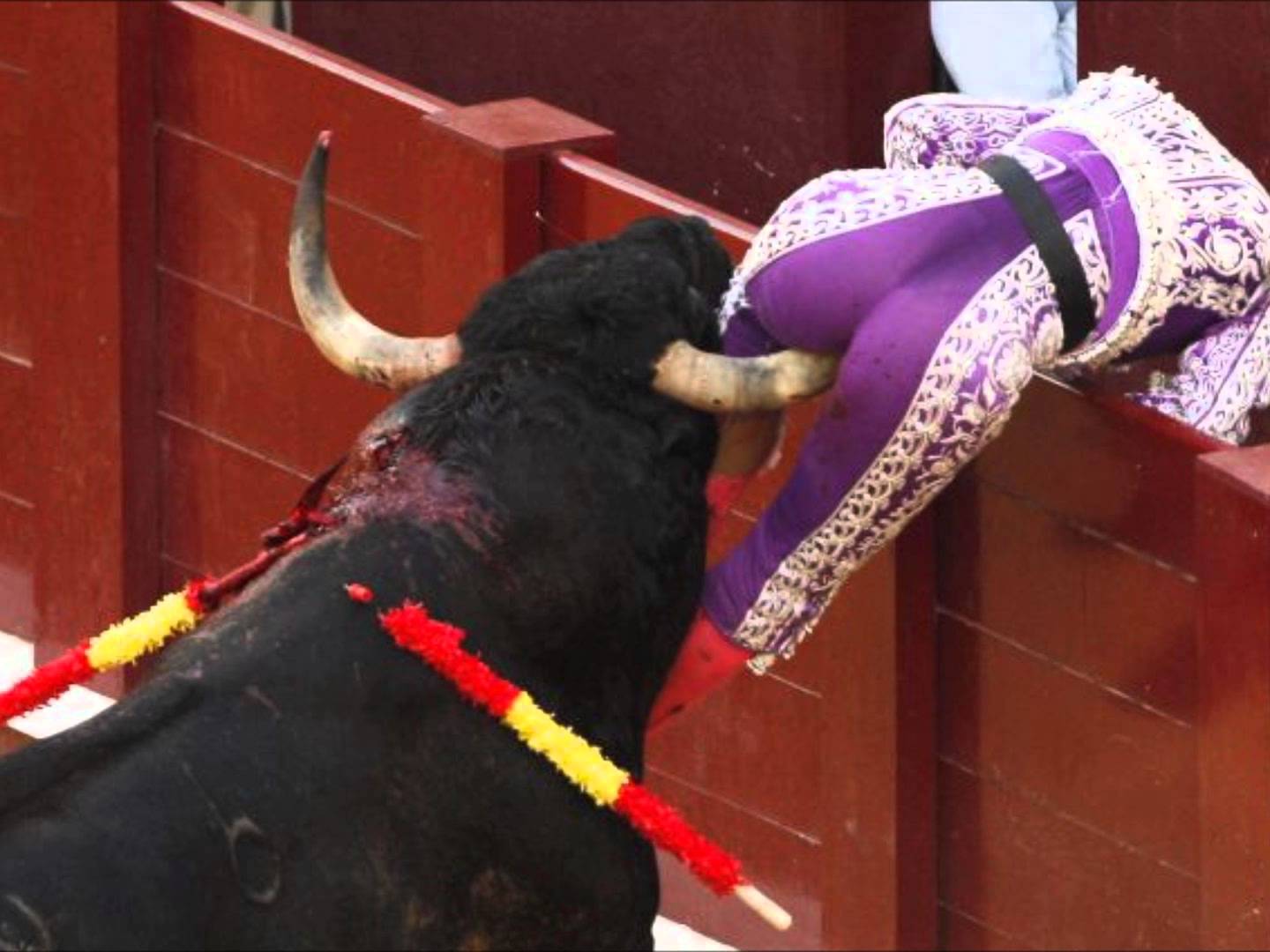 B2Q3KtVCYAE3mGr.jpg:large