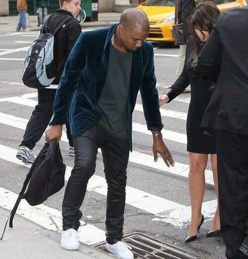 MCMXCIVI's tweet photo. “@PostBadClothes_: Kanye's mom taught him well http://t.co/PnMLAo5VM0”