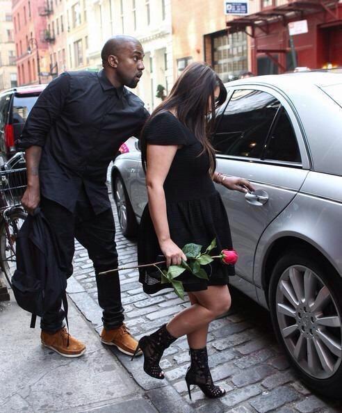 MCMXCIVI's tweet photo. “@PostBadClothes_: Kanye's mom taught him well http://t.co/PnMLAo5VM0”